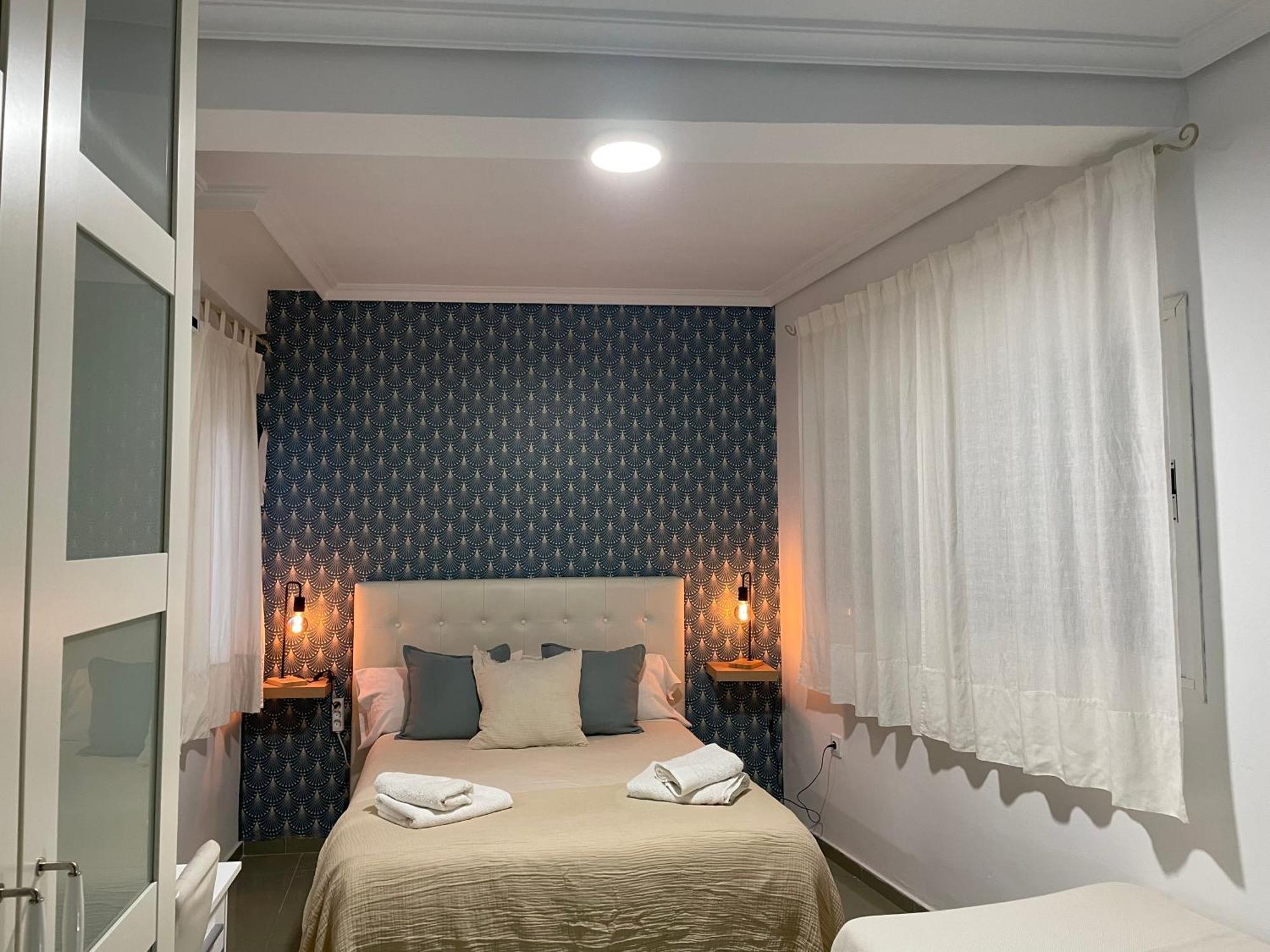 Habitacion Privada Centro Historico Seville Exterior photo